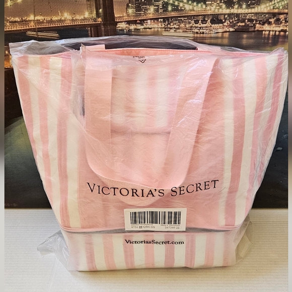 Victoria's Secret Pink Striped Tote Bag NWT - Picture 14 of 14